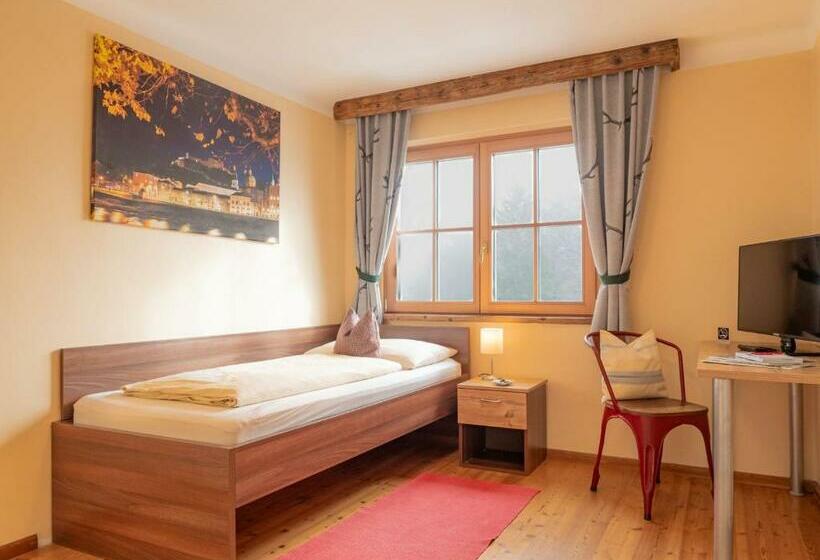 Номер Стандарт Индивидуальный, Landgasthof & Restaurant Batzenhäusl