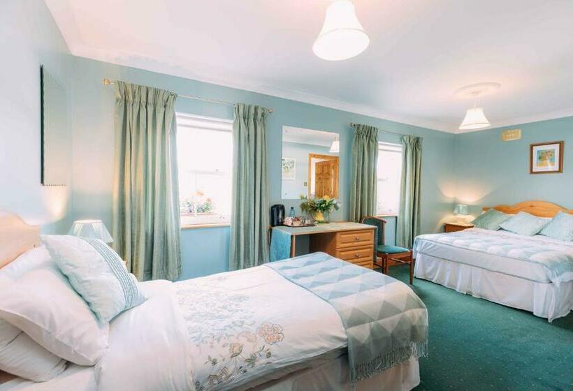 패밀리 룸, Clareville House B&b