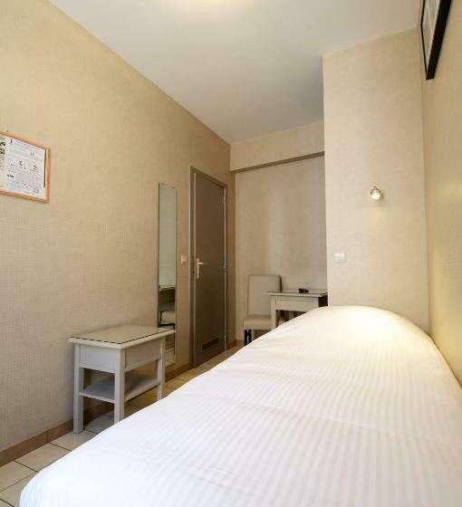 Quarto standart individual, De Golf