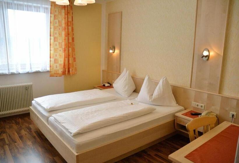 Номер Стандарт, Tischlbergerhof