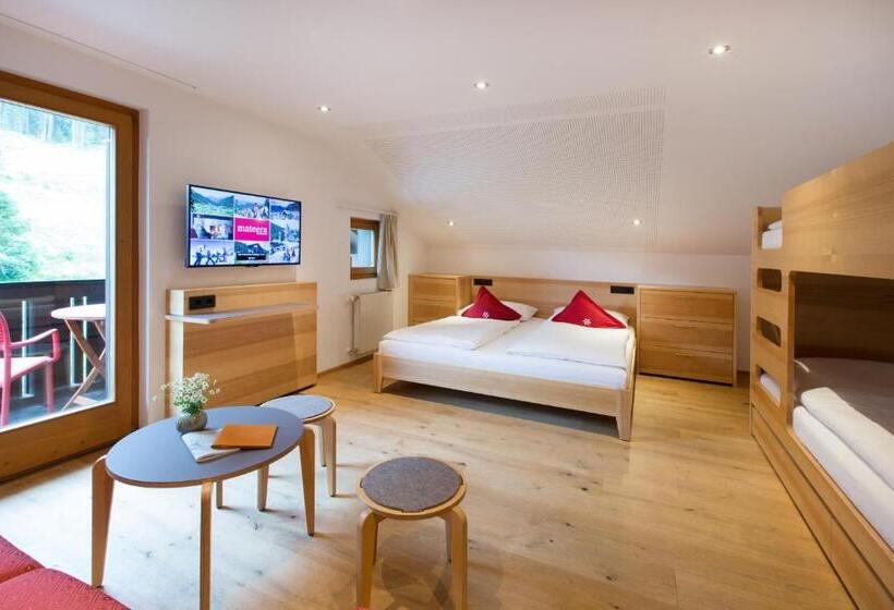 Семейный Номер, Familienhotel Mateera Gargellen / Montafon