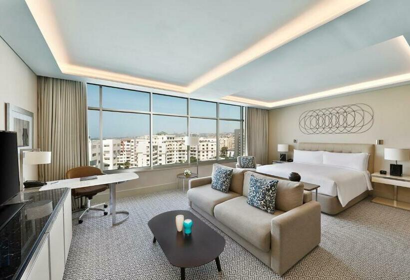 سوییت جونیور, Hilton Tangier City Center