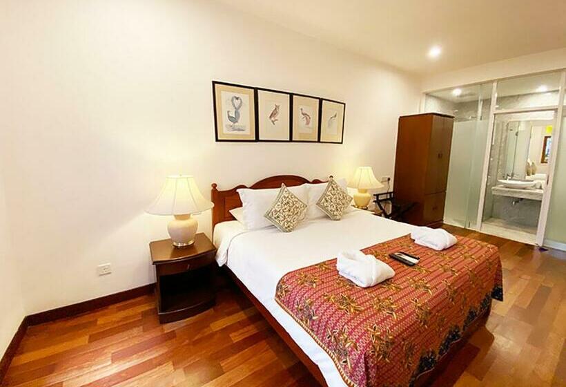 Chambre Supérieure, Heeren Straits