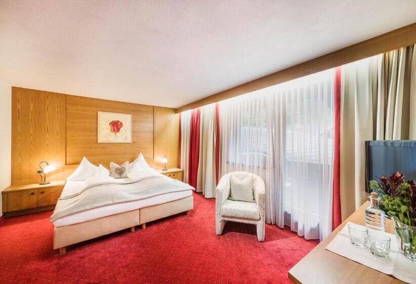 Номер Стандарт в Мансарде, Living & Spa Vitalhotel Edelweiss