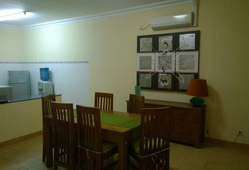 3 Bedroom Apartment, Palm Malinamoc