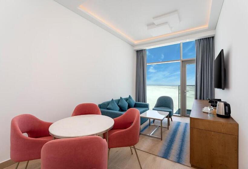 Люкс с Балконом, Park Regis By Prince Dubai Islands