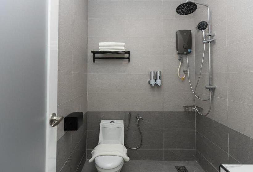 Номер Deluxe, Luma Senawang
