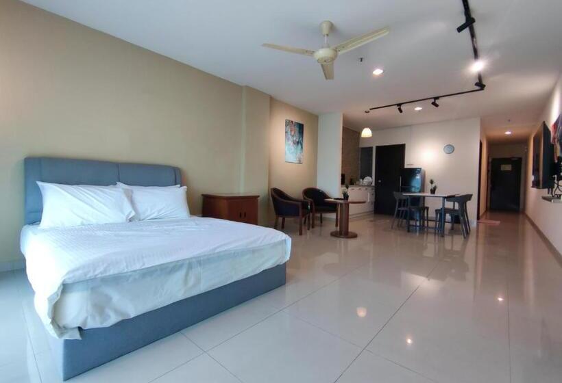 1 Bedroom Apartment Lake View, Marina Island Lumut Homestay By Goopro
