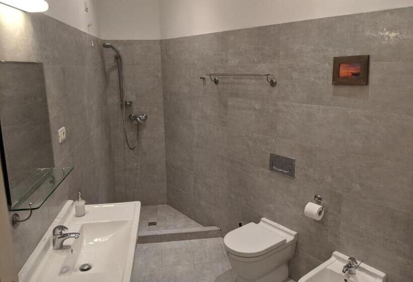 标准间, Avenue Hostel