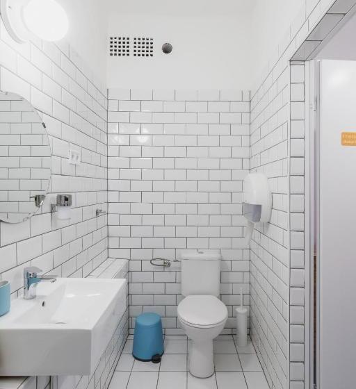 标准间, Avenue Hostel
