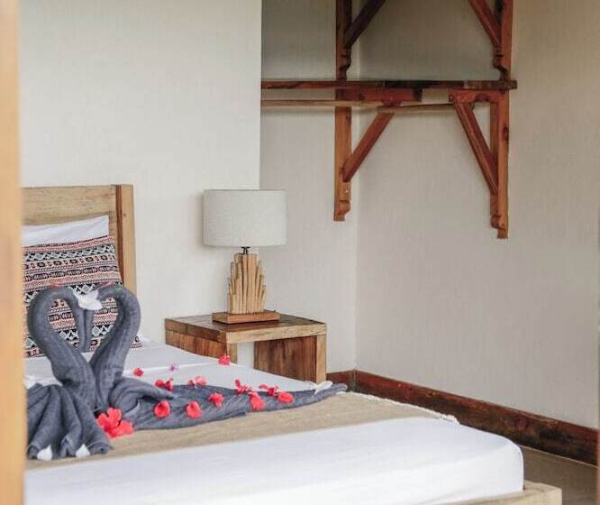 Номер Стандарт Вид на Море, Owa Lodge Areguling