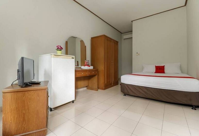 Номер Стандарт, Reddoorz Plus @ Karet Pedurenan 3