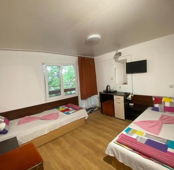 Номер Deluxe, Family Hotel Julian