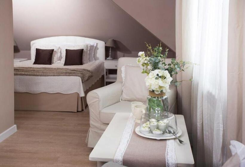 스위트, Family Hotel The Castle