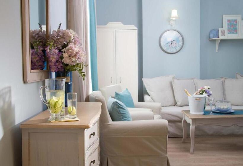 스위트, Family Hotel The Castle
