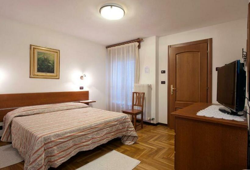 Номер Стандарт Трехместный, Albergo Castello Da Bonino