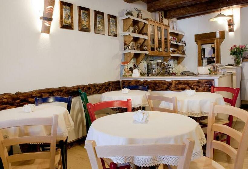 اتاق استاندارد یک نفره, Garnì La Rua Nel Bosco