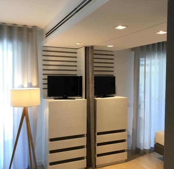 Полулюкс Повышенной Комфортности, Suite Erica Lignano