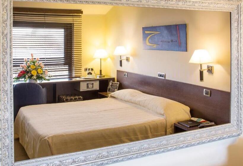 Quarto Superior, Motel K