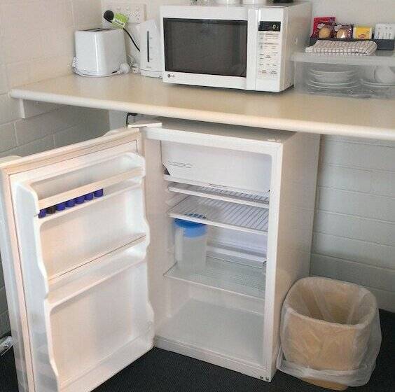 스탠다드 룸, Oval Motel   Murray Bridge