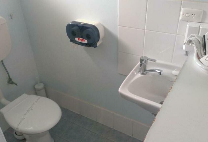 스탠다드 룸, Oval Motel   Murray Bridge