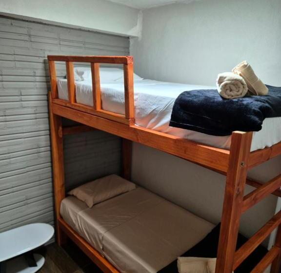Четырехместный Номер Стандарт, Gb Hostel Ig