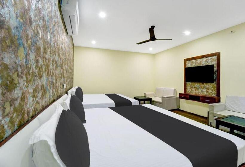 Трехместный Номер Классика, Collection O Vnr Hotel And Resort