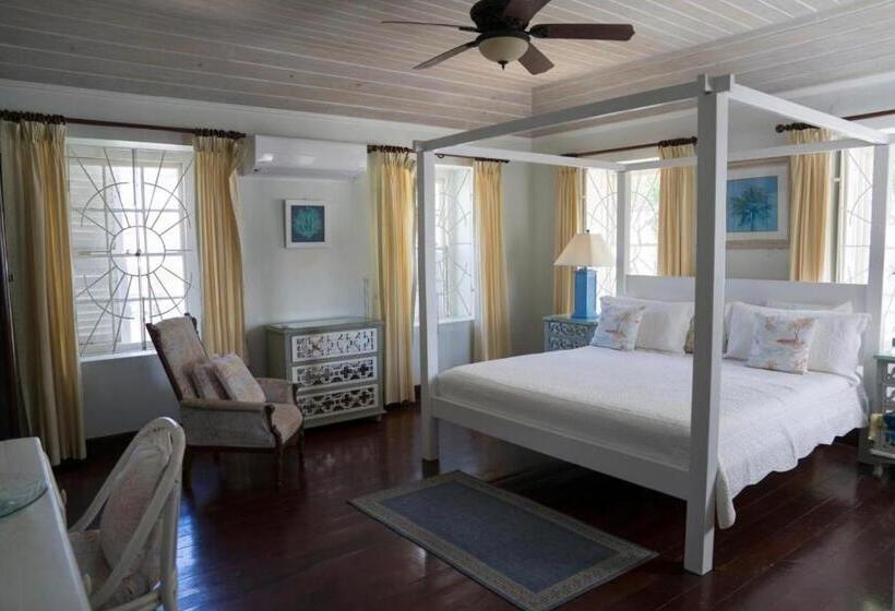 سوئیت با بالکن, La Hacienda Bellevue