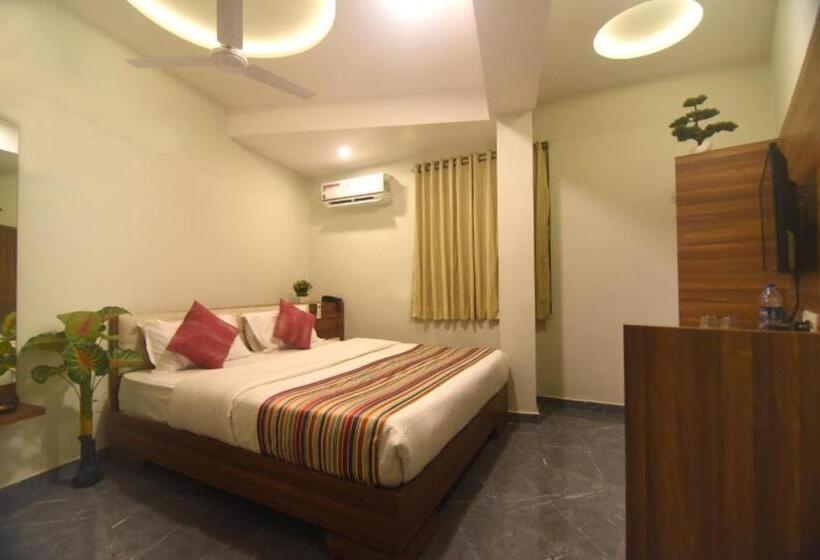 Номер Deluxe, Rajpath Inn