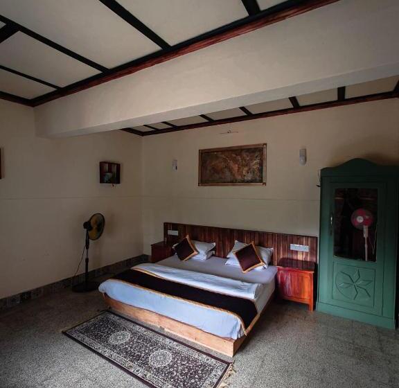 Номер Deluxe, Ward80 Wayanad