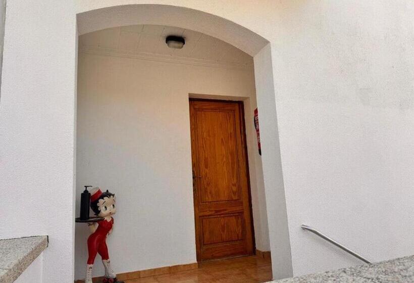 غرفة قياسية مزوَّدة بتراس, Villa Mercè Empúries