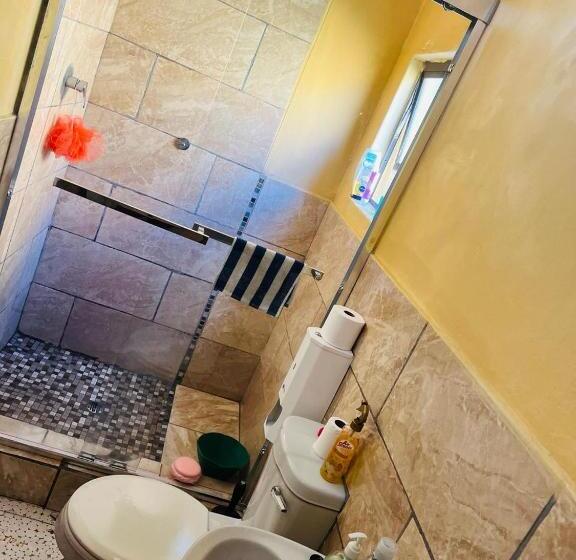 Номер Deluxe, Eliza Guest House