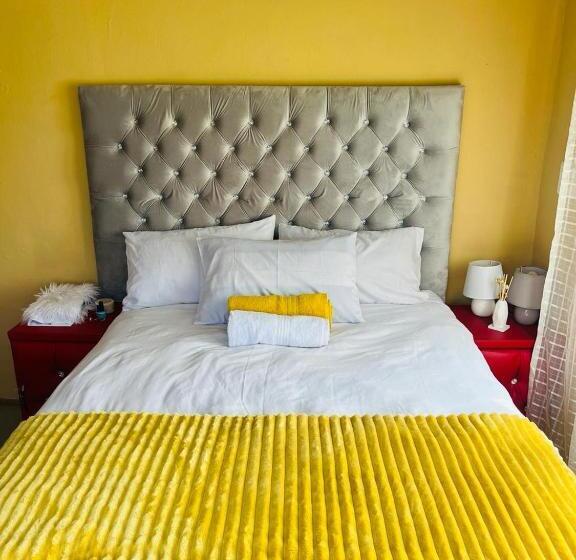 Номер Deluxe, Eliza Guest House