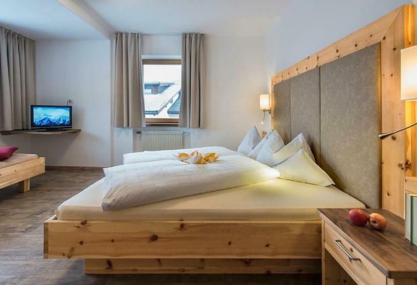 Студия Deluxe, Martina Breakfast Lodge