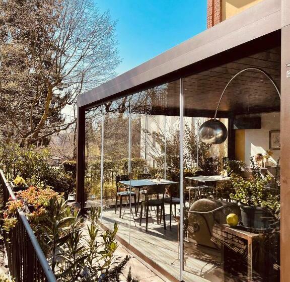 اتاق استاندارد, Spazio[bianco]