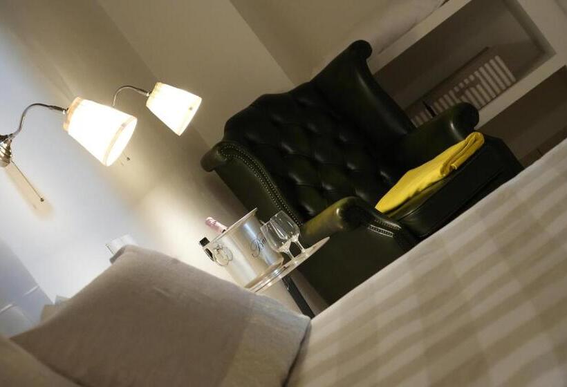 Четырехместный Номер Классик, Bed & Breakfast Al Borgo