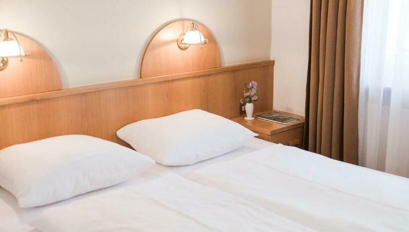 Family Suite, Parkhotel Plauserhof