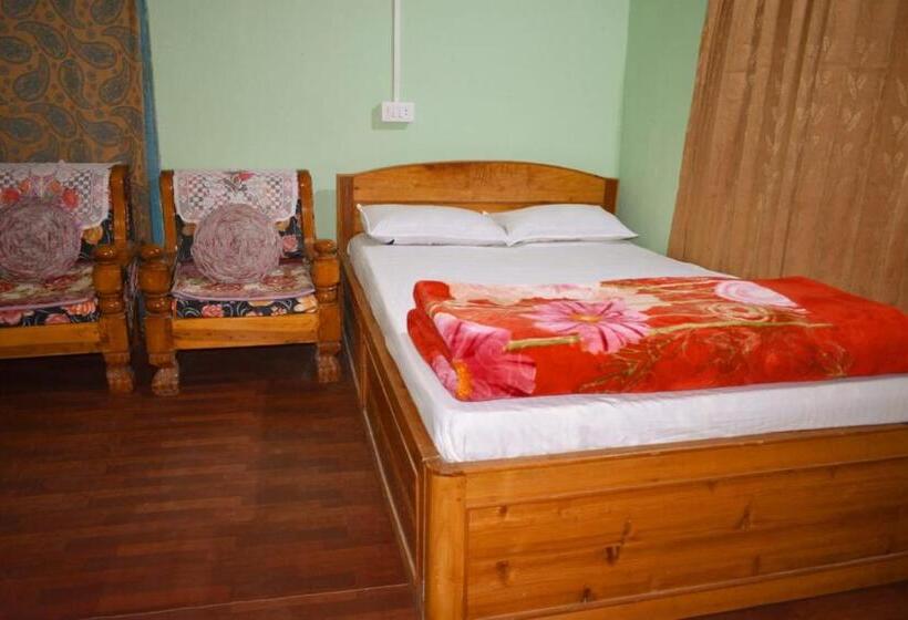 Четырехместный Номер Deluxe, Mirik Homestay