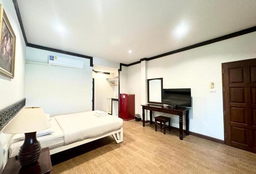 Номер Deluxe, บ้านสวนรีสอร์ท นครสวรรค์