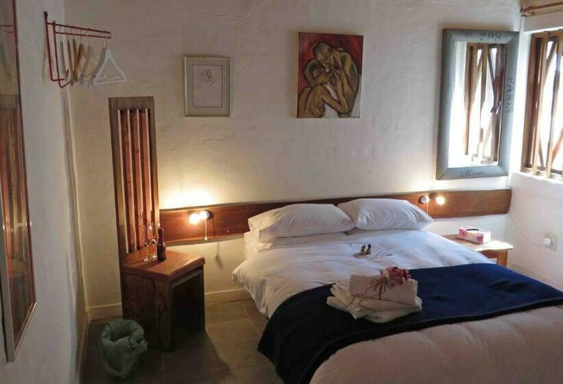 اتاق استاندارد یک نفره, Alternative Space B & B