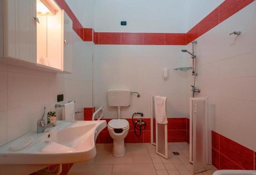 スタンダード４人部屋, Bed And Breakfast Cairoli Exclusive Room