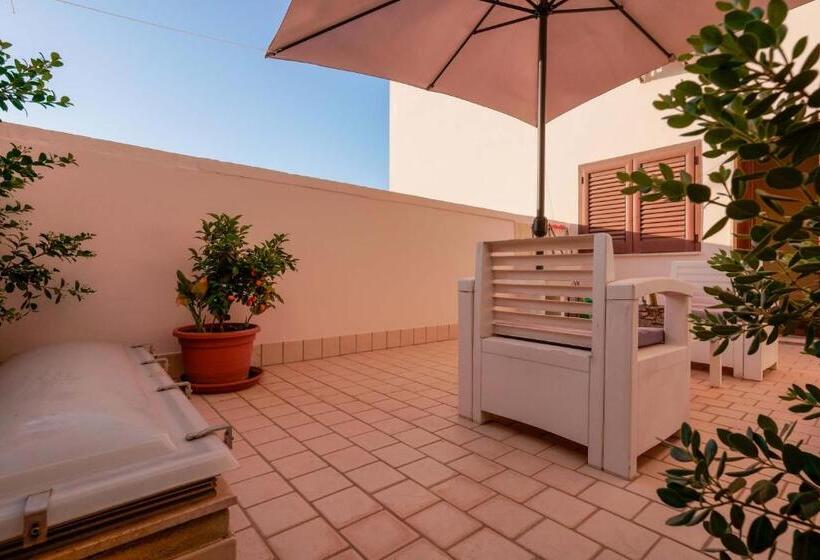 スタンダードシングルルーム, Bed And Breakfast Cairoli Exclusive Room