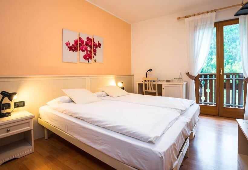 Quarto Estandar, Albergo Maggiorina