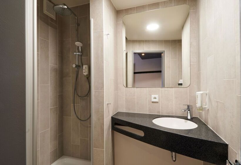 Номер Стандарт Индивидуальный, B&b Hotel Frankfurt Niederrad
