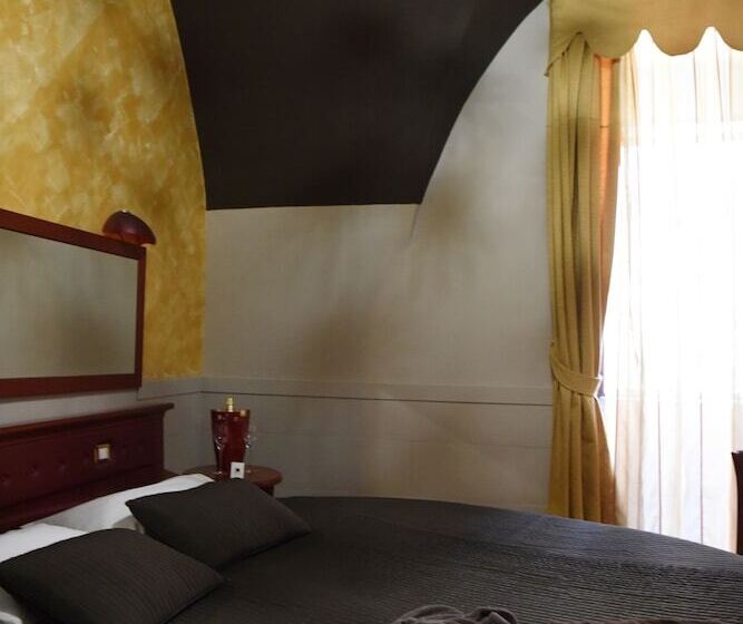 Quarto Estandar, Federico Ii