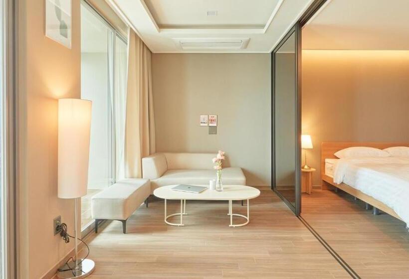침실 1개 바다 전망 아파트, El Bon The Stay