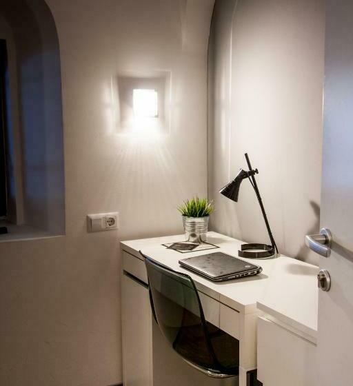 اتاق استاندارد با سرویس بهداشتی مشترک, 4rooms