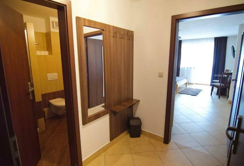 Номер Стандарт Трехместный, Garni Hotel Fatra