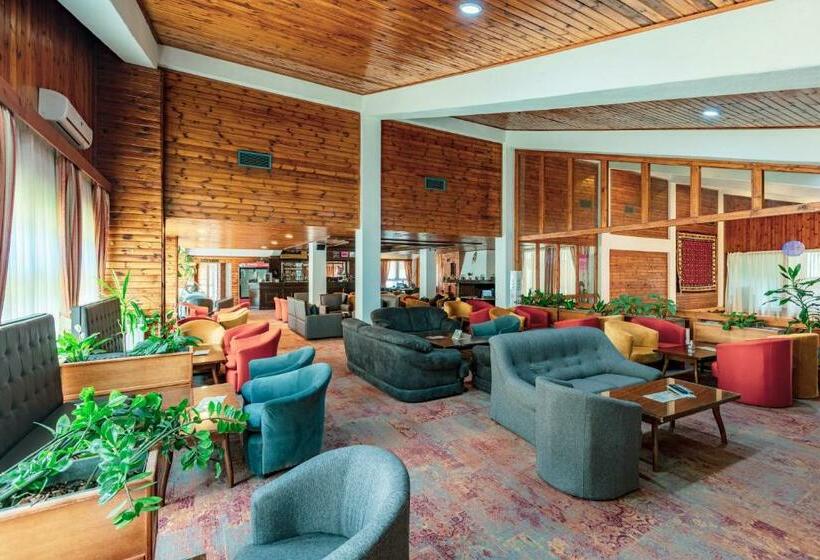 اتاق لوکس با وان آب گرم, Bistra, Resort Mavrovo