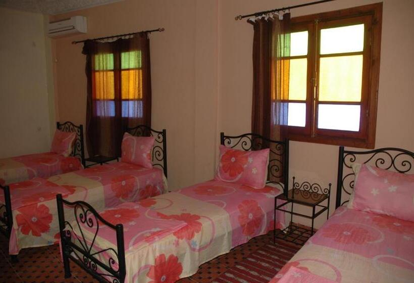 اتاق استاندارد چهار تخته, Bab Al Madina